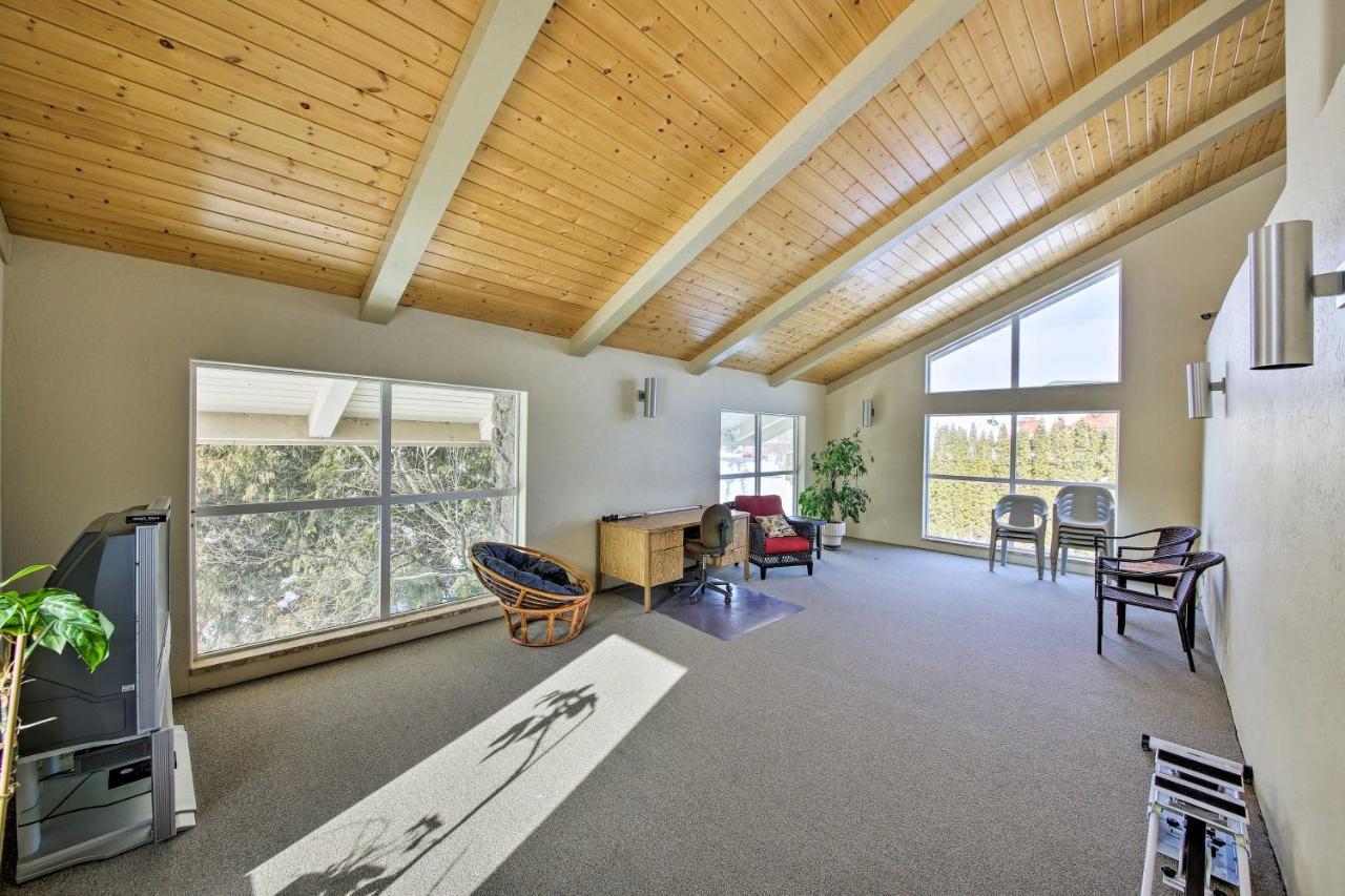 Lake Pend Oreille Condo With Porch And Mountain View! Sandpoint Buitenkant foto