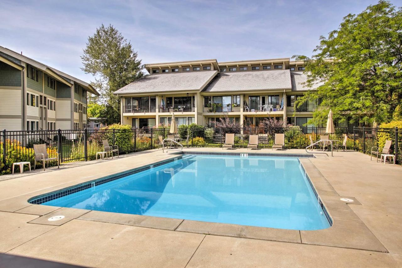 Lake Pend Oreille Condo With Porch And Mountain View! Sandpoint Buitenkant foto